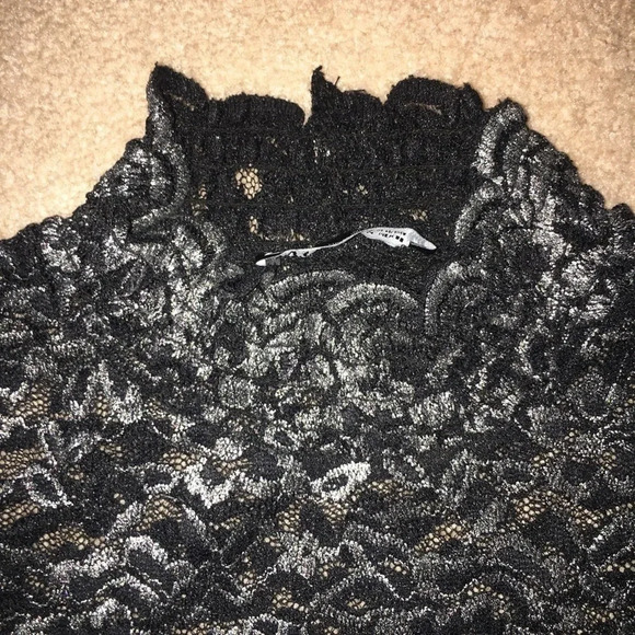 Zara Lace shirt size medium black silver flecks - Picture 5 of 5
